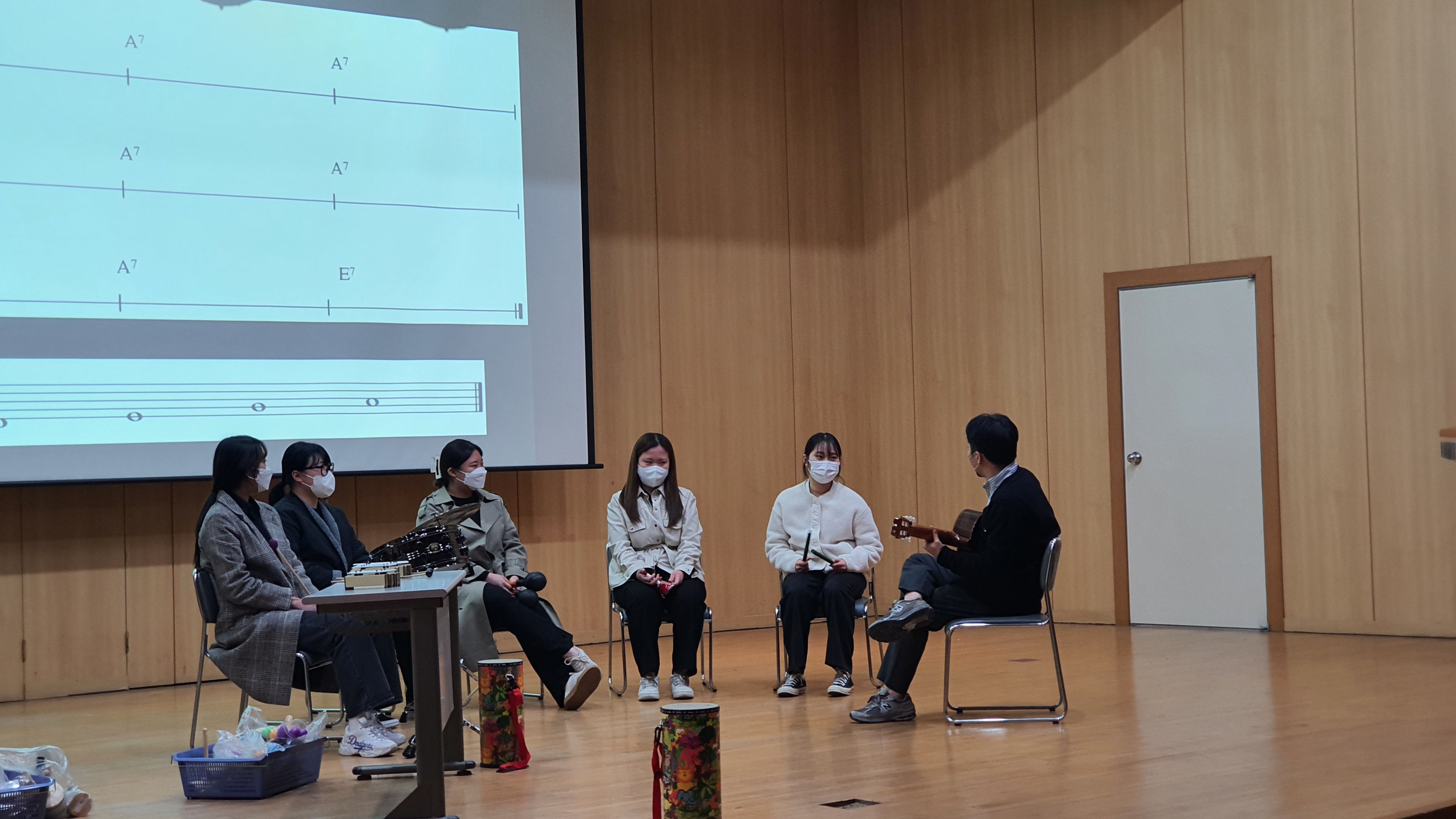 특강사진 (22.10.24) (28).jpg