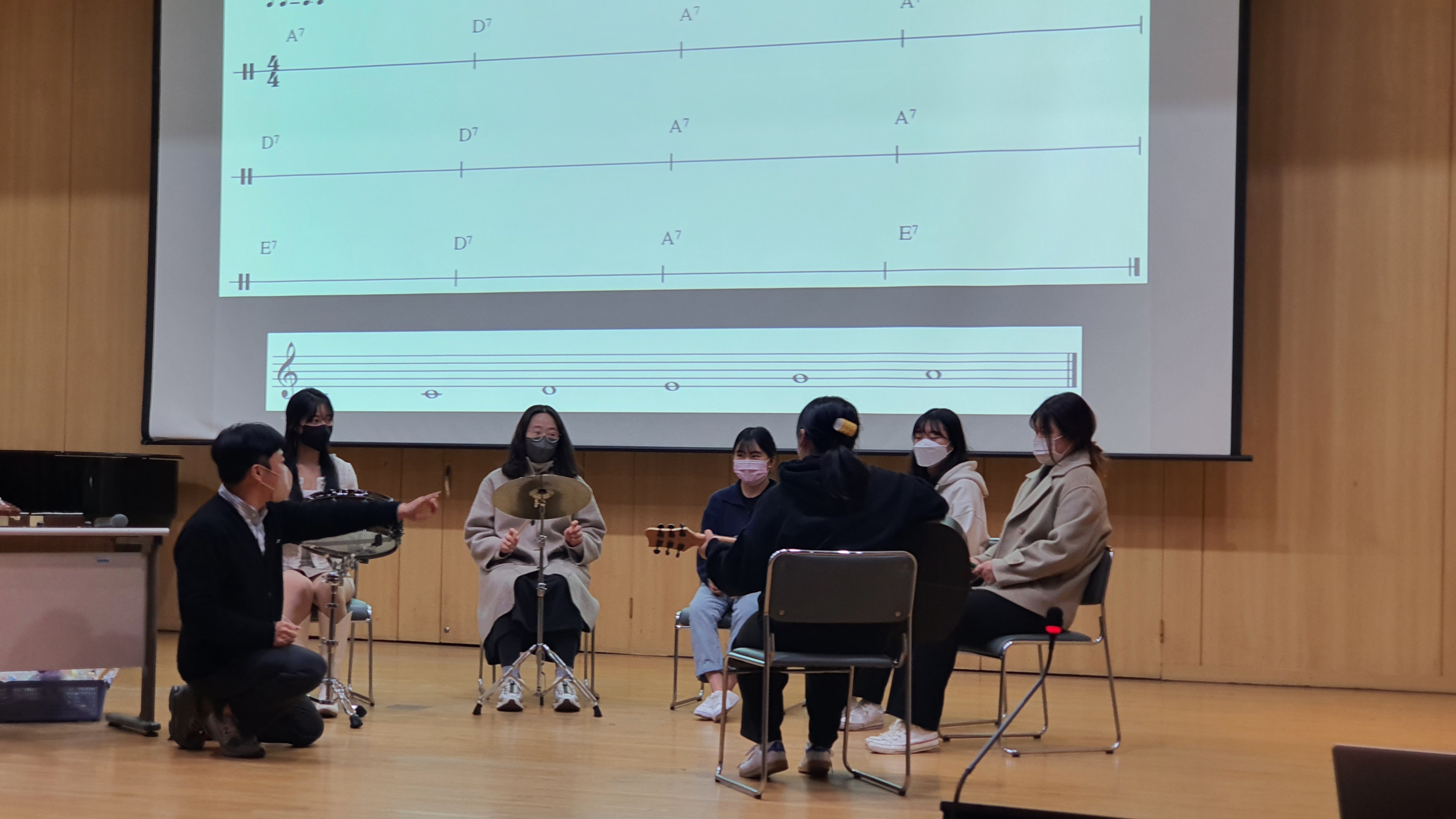 특강사진 (22.10.24) (36).jpg