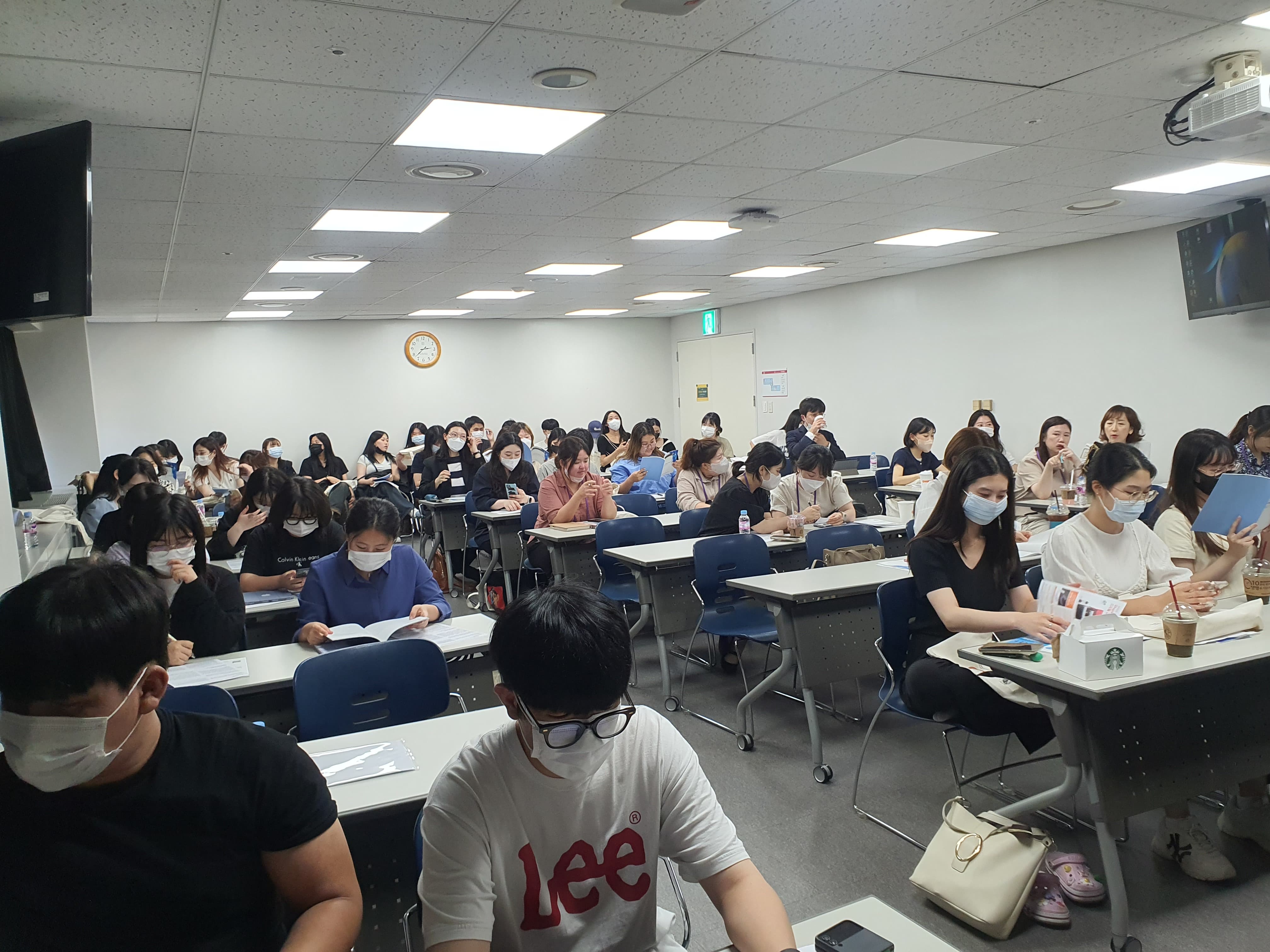 학회 1.jpg