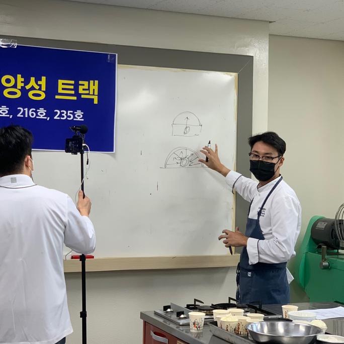 KakaoTalk_20210429_213021913_13.jpg