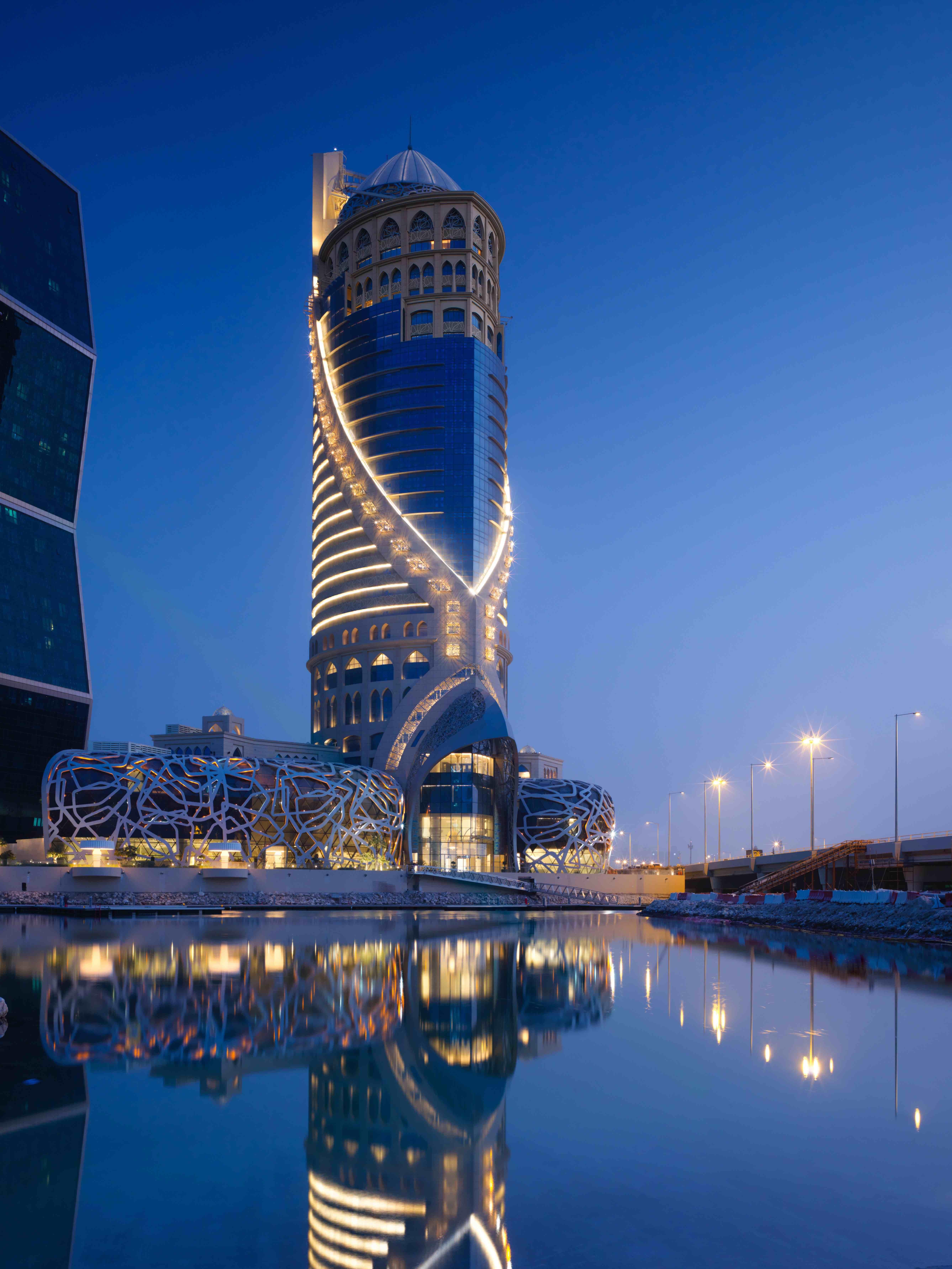 mondrian_doha_exterior.jpg