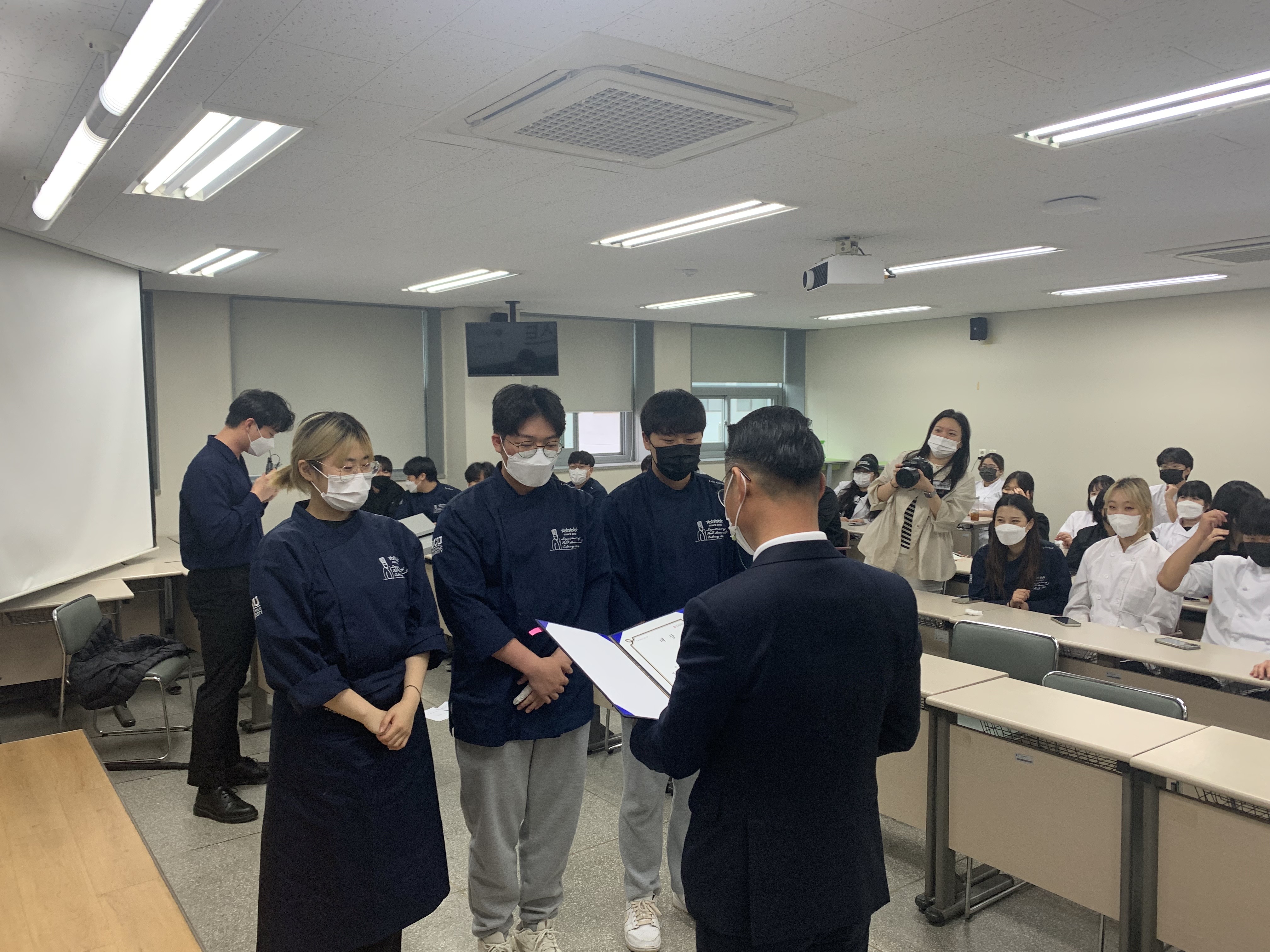 KakaoTalk_20220510_132110228_08.jpg