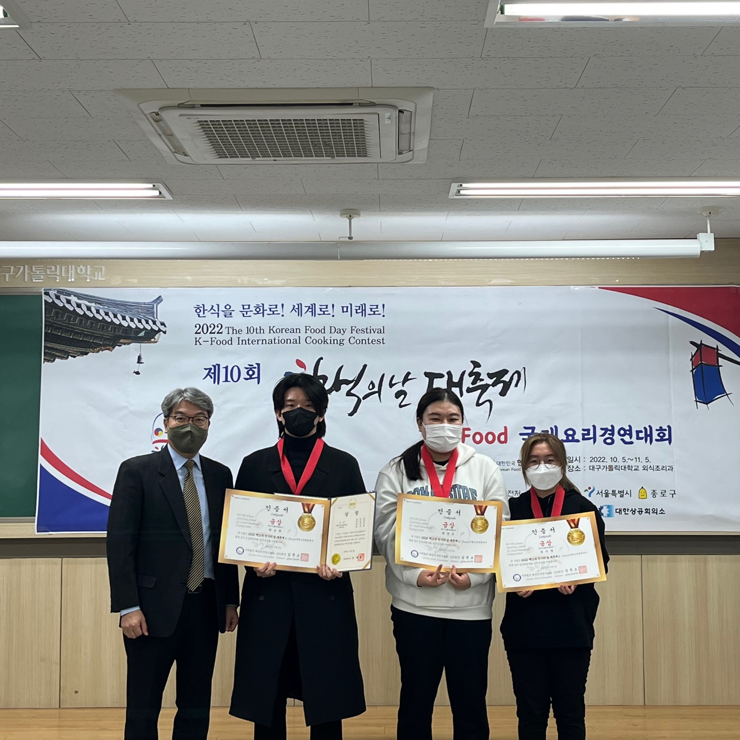 KakaoTalk_20221208_133750975_03.jpg