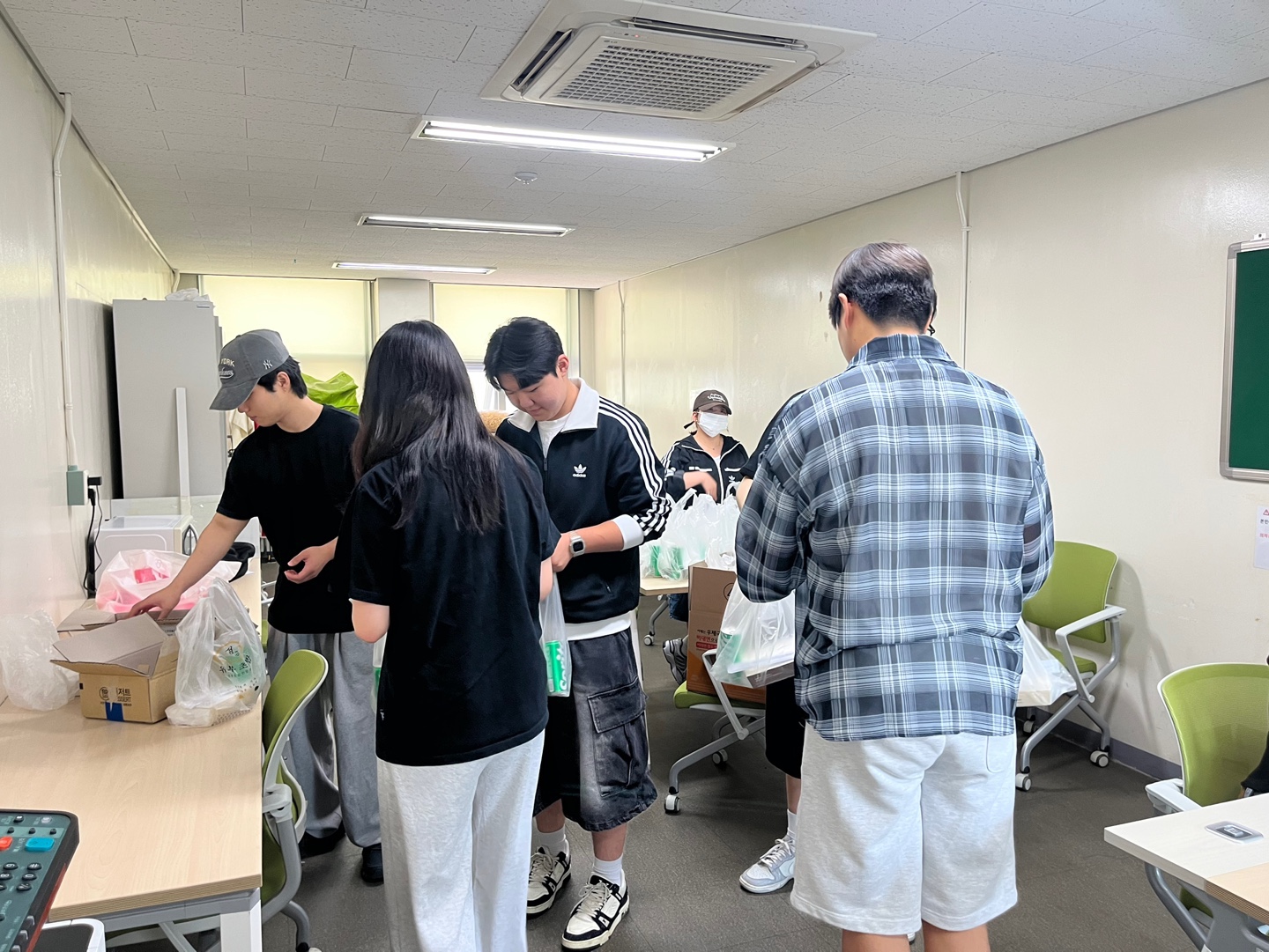 KakaoTalk_20250527_130736335_03.jpg