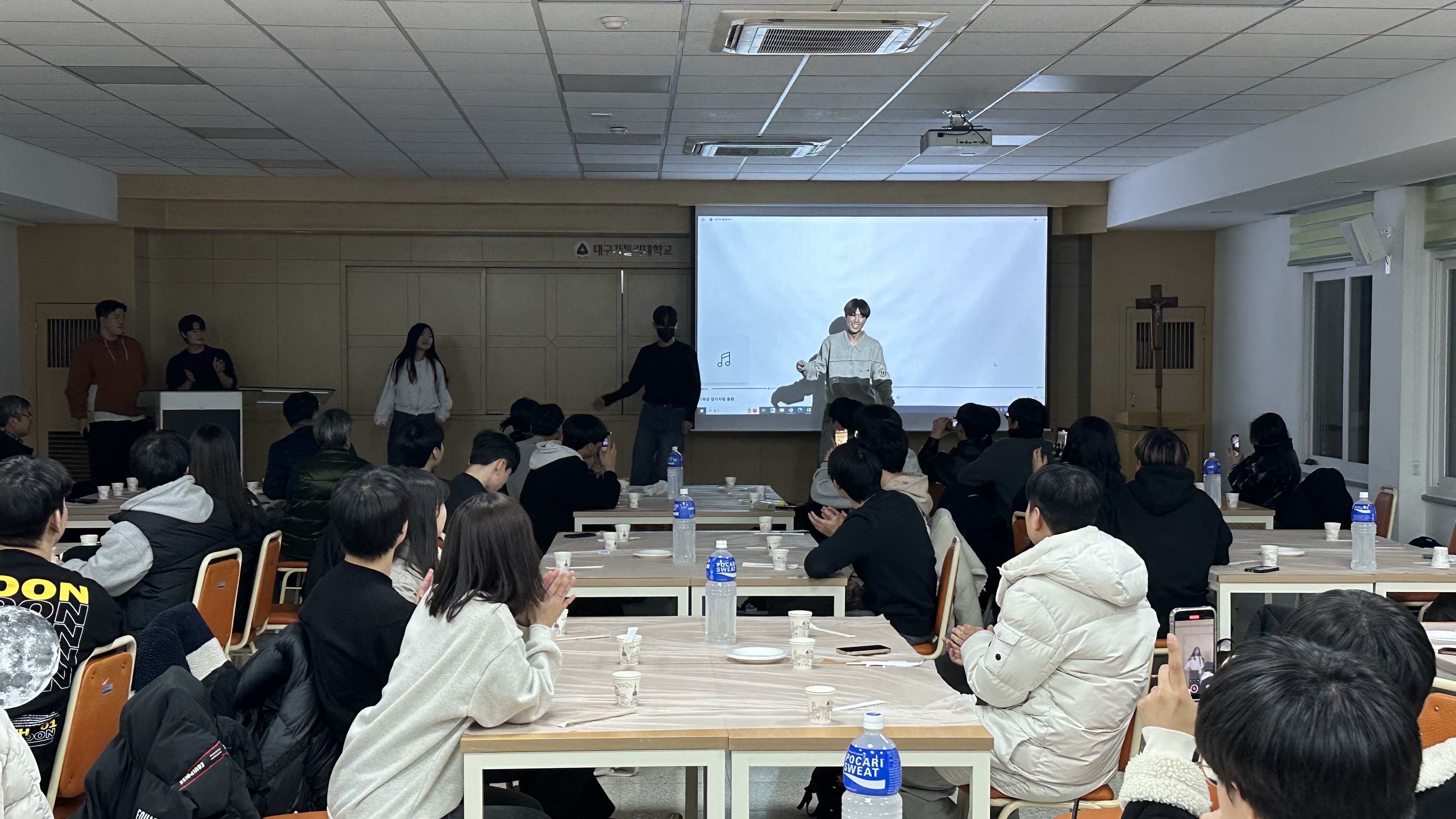 KakaoTalk_20231205_100416832_06.jpg