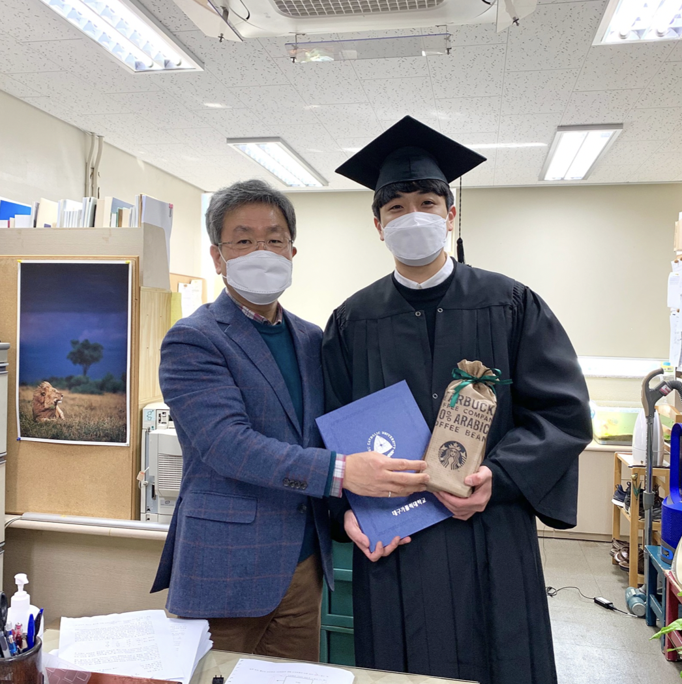 스크린샷 2021-04-23 오후 2.11.43.png