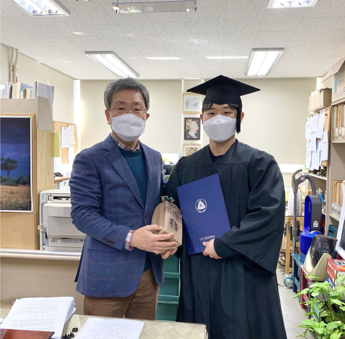 스크린샷 2021-04-23 오후 2.11.12.png