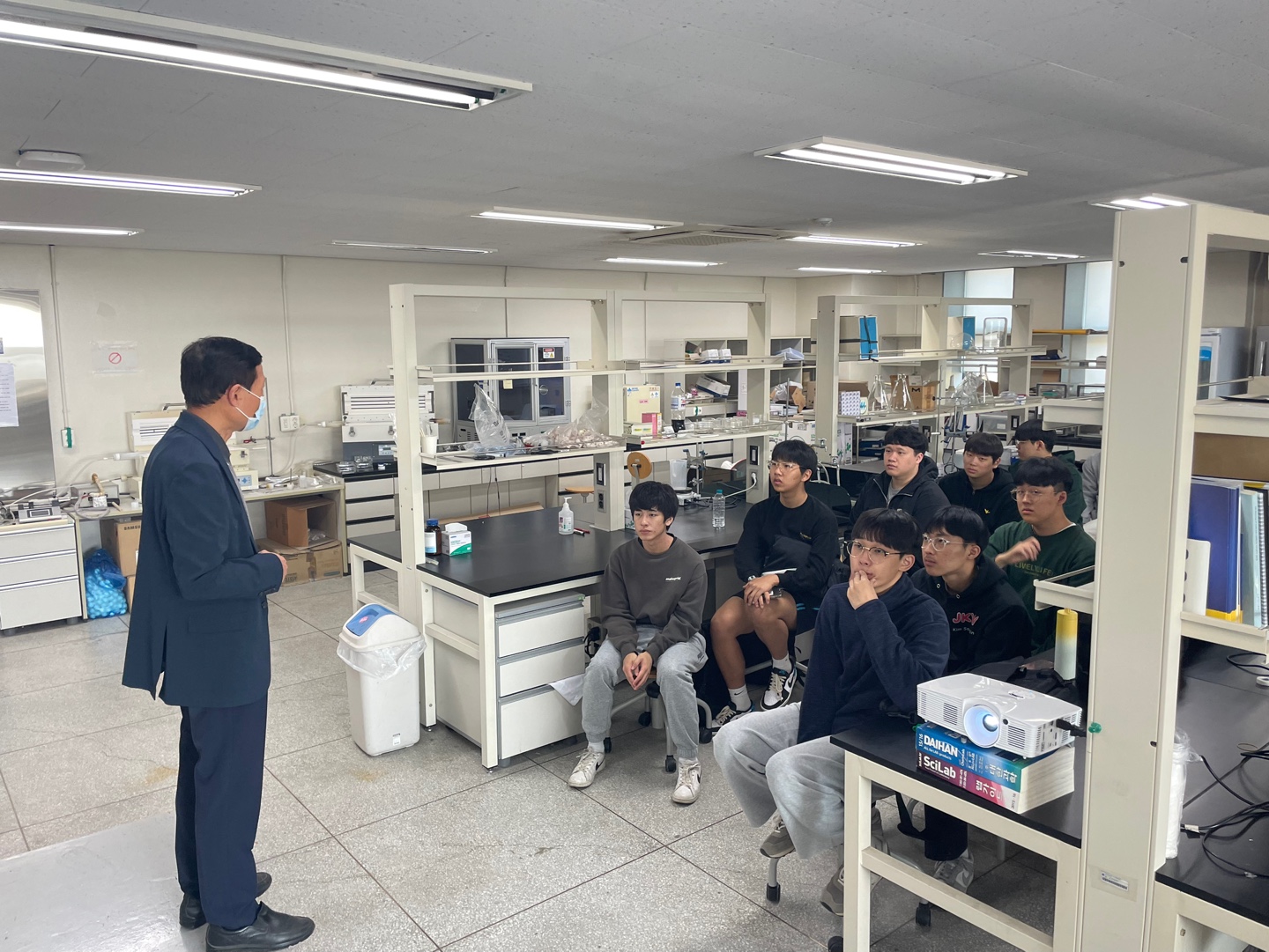 KakaoTalk_20231101_100420140_03.jpg