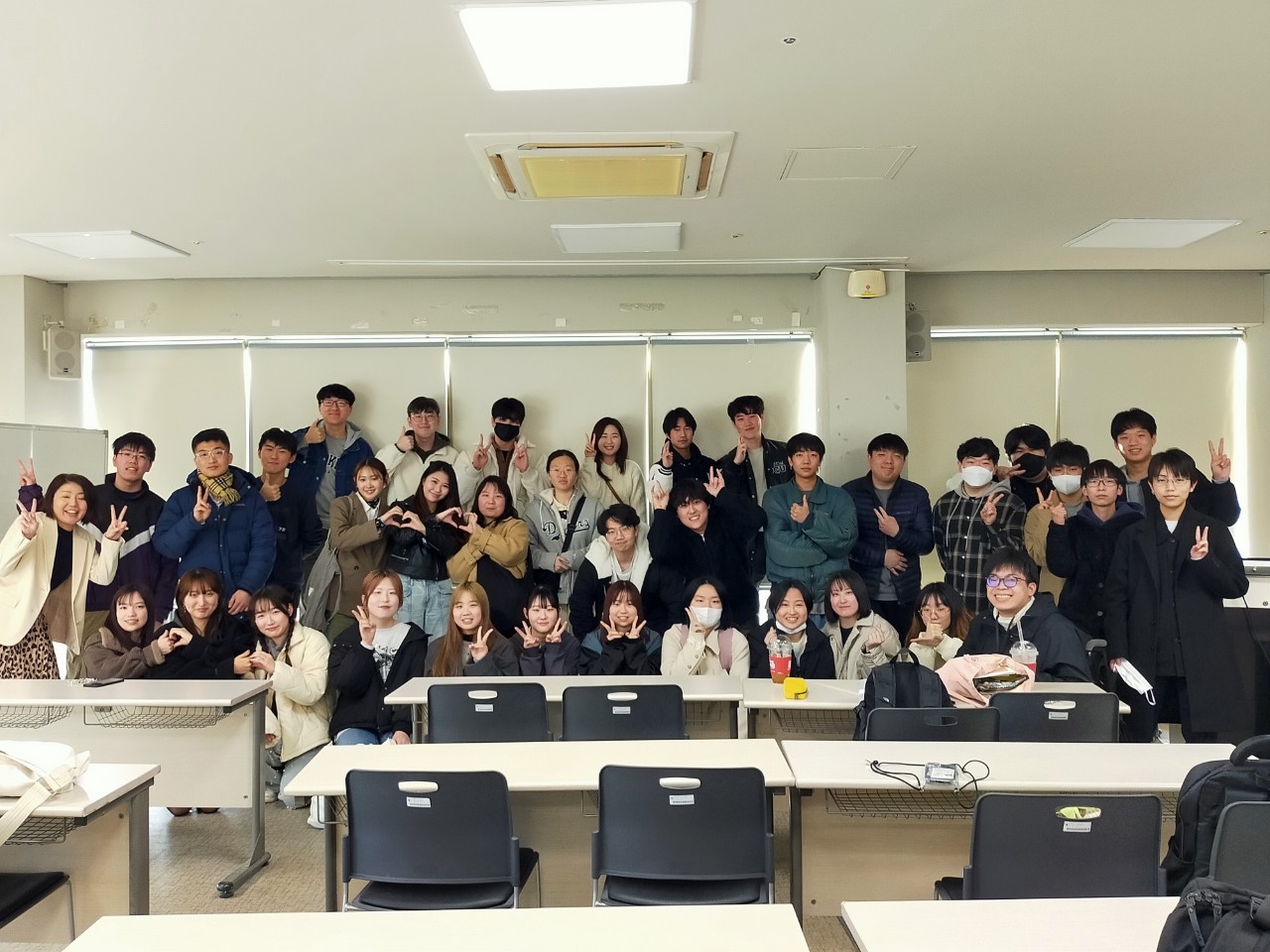 LINE_ALBUM_中島先生の授業_240315_8.jpg