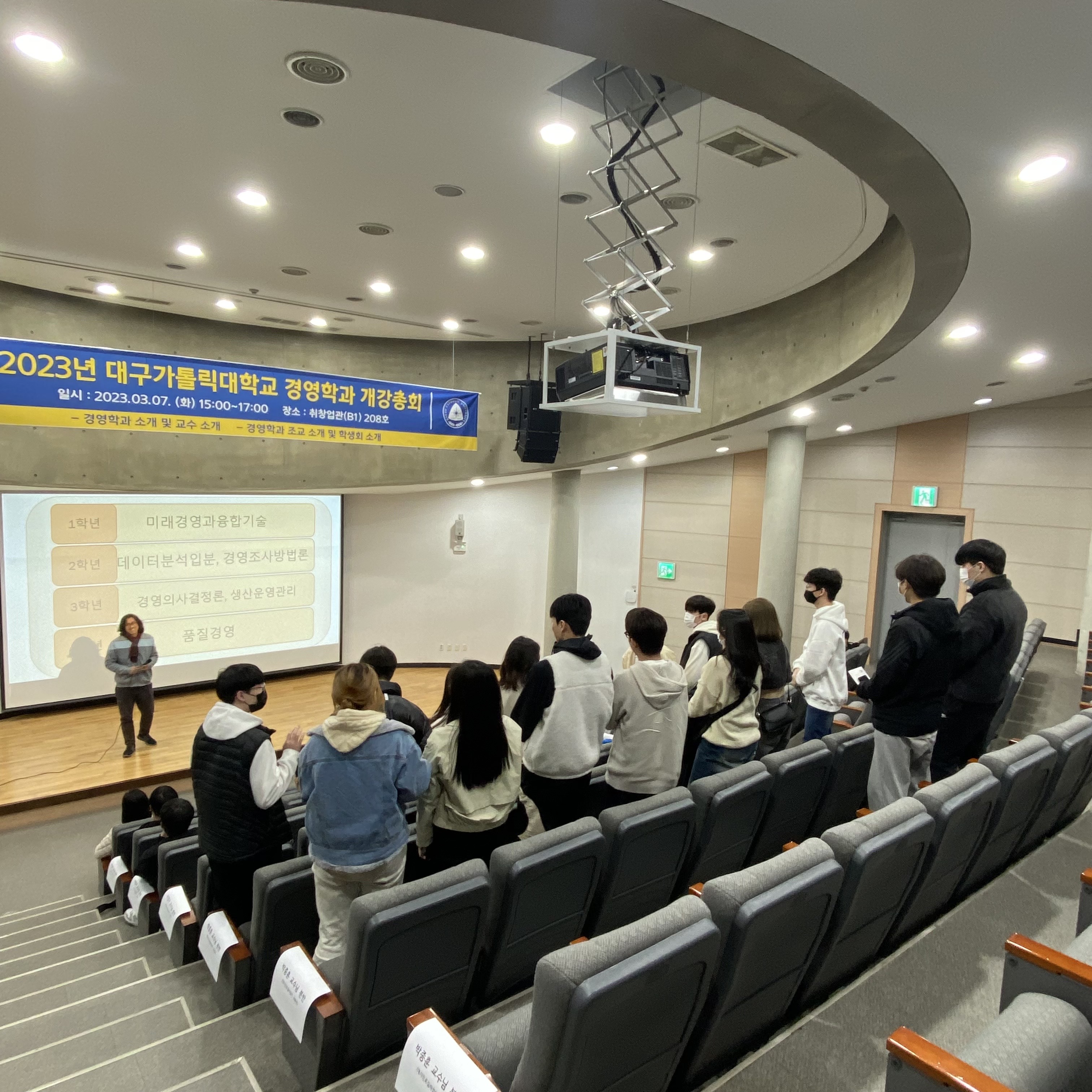 KakaoTalk_20230307_184739915_08.jpg