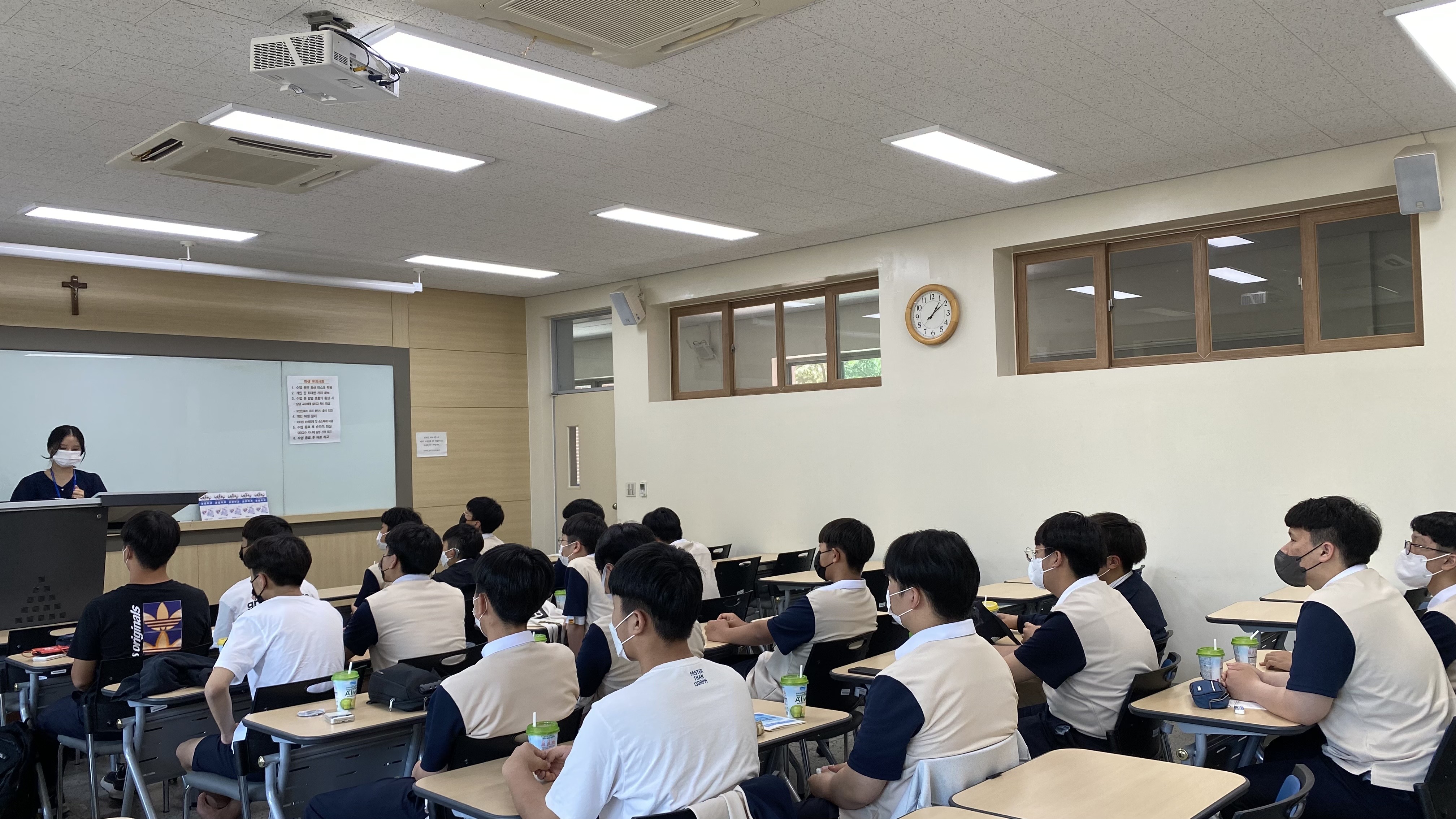 KakaoTalk_20220603_132944261_03.jpg