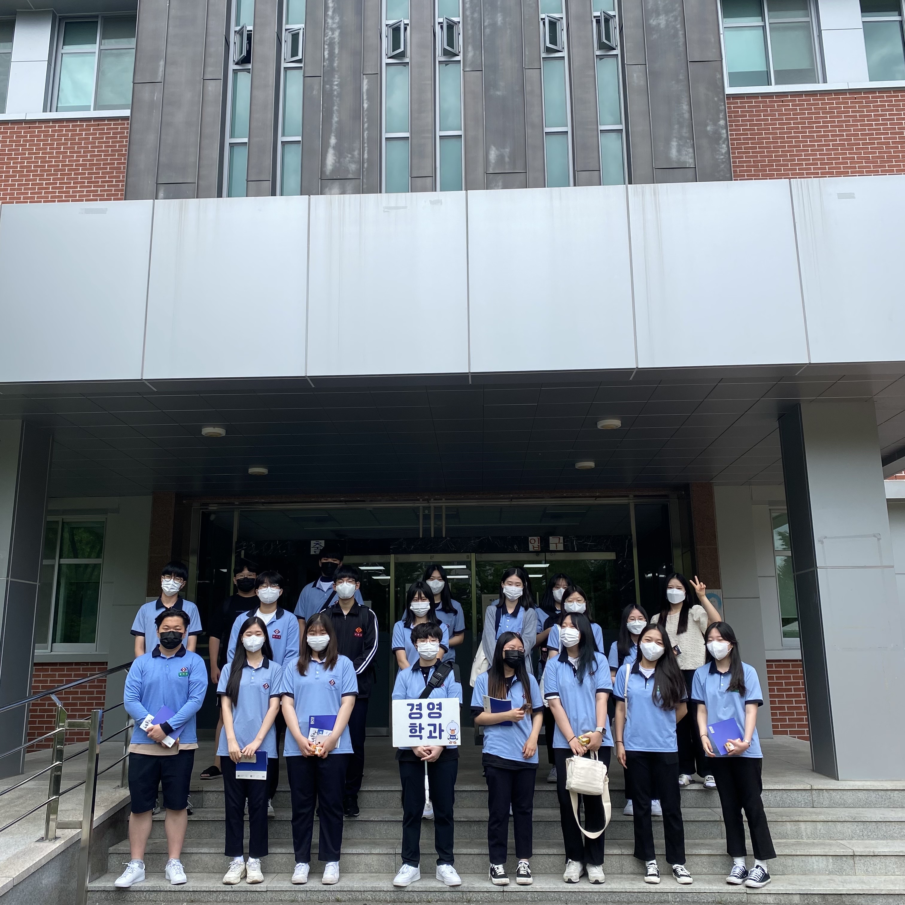 KakaoTalk_20220704_123559342_04.jpg