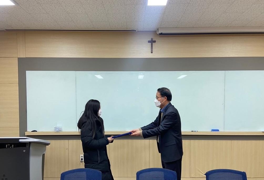 [2020장학증서 수여식]2.jpg