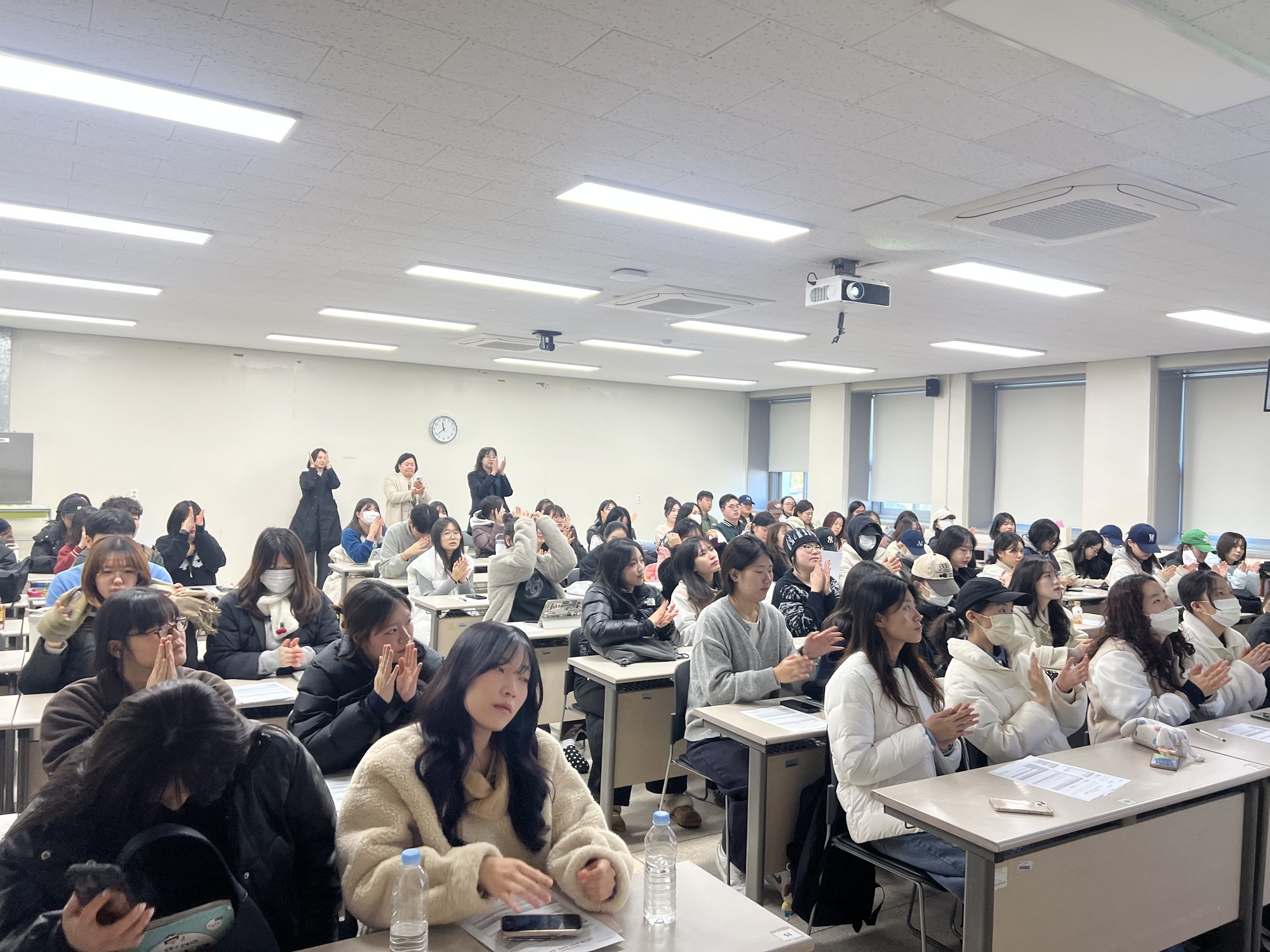 휴머노이드 2.png