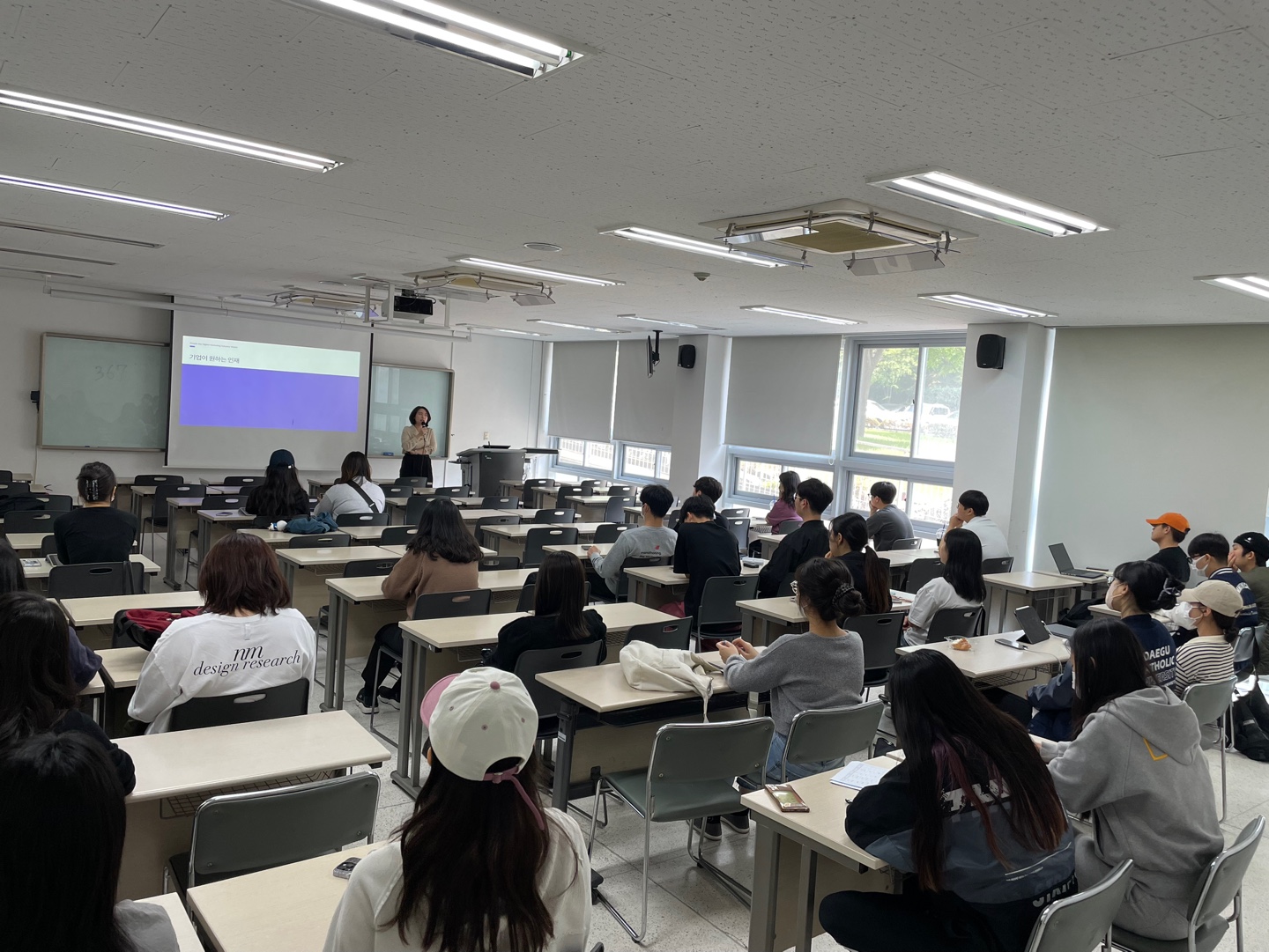 KakaoTalk_20230511_112820234_01.jpg