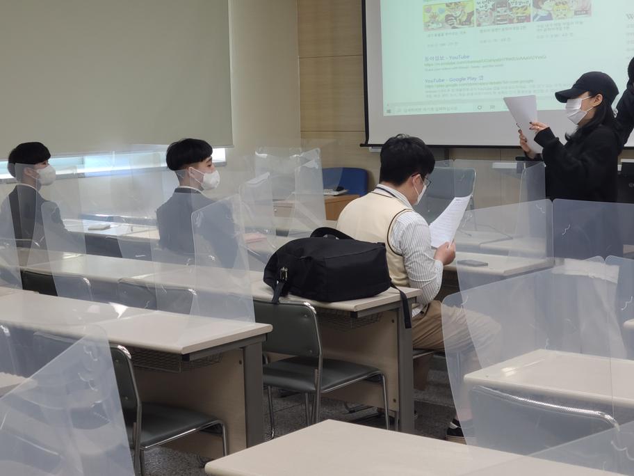 법학과 체험100년  - 무학고1학년 (12).jpg