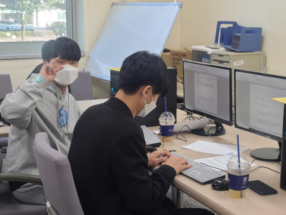 KakaoTalk_20210531_105221255_09.jpg
