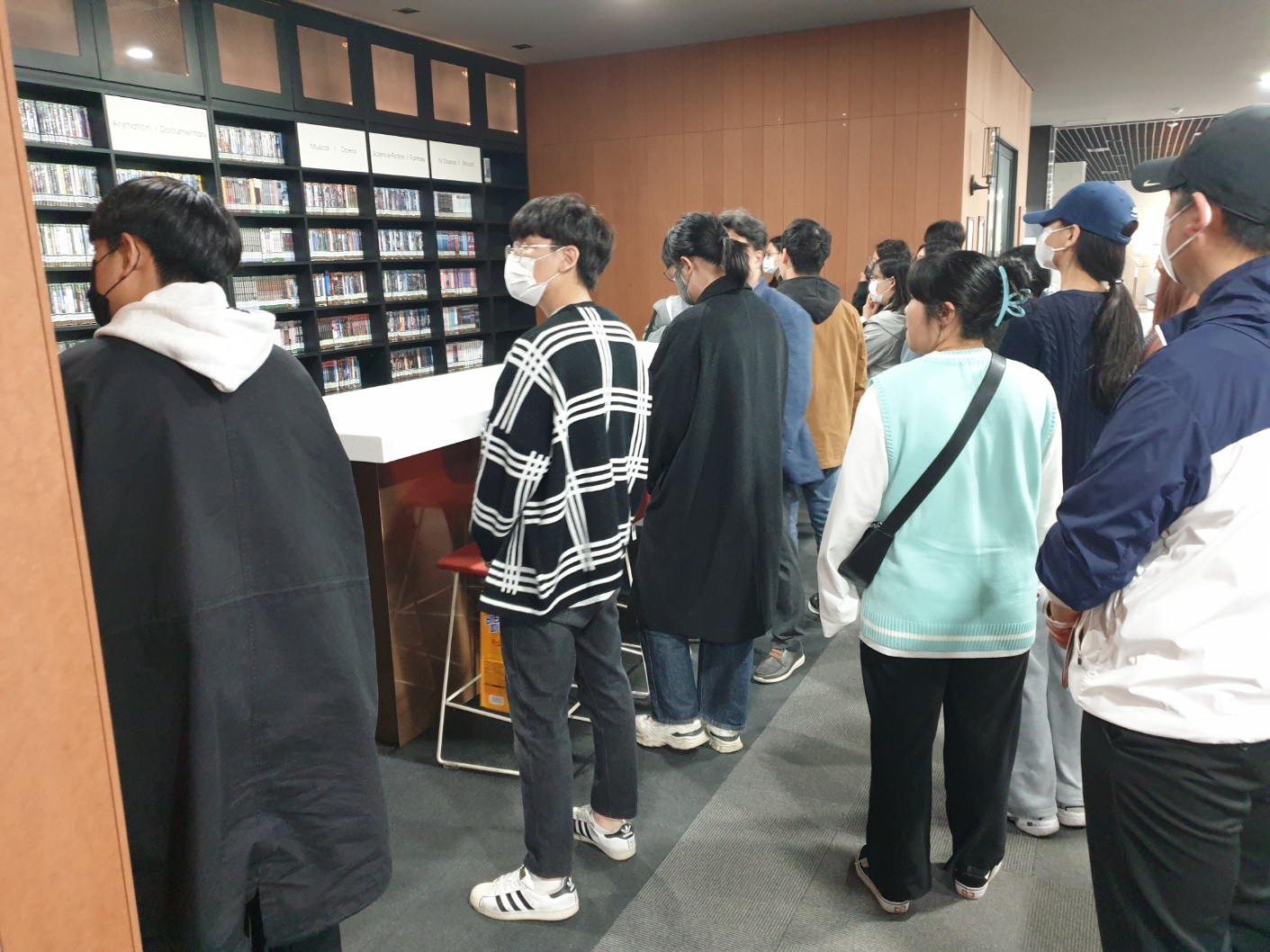 [동아리][도파라치] 2023.04.07 경북대학교 도서관 견학2.jpg