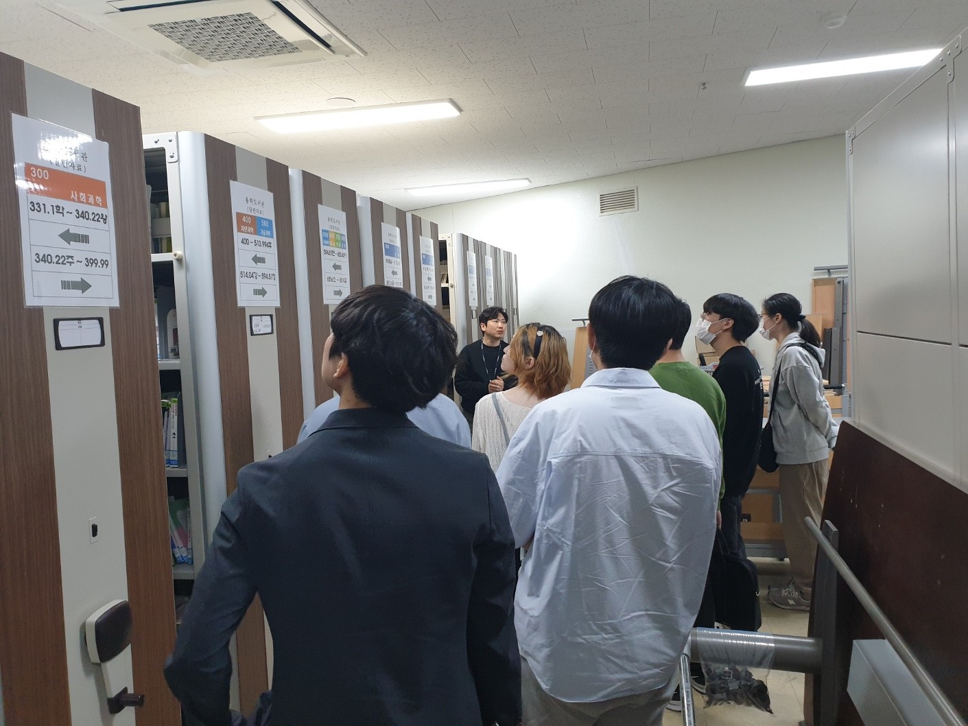 [동아리][도파라치] 용학도서관 견학2.jpg
