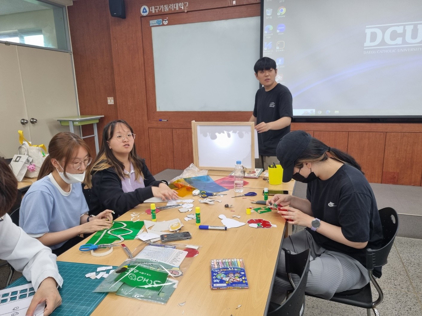 [동아리][파피루스] 2023.05.15 그림자연극 체험 및 만들기6.jpg