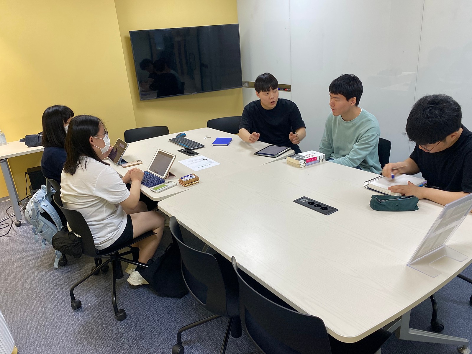 [동아리][슬기로운 독서생활] 2023.05.17(수) 슬기로운 독서생활3.jpg