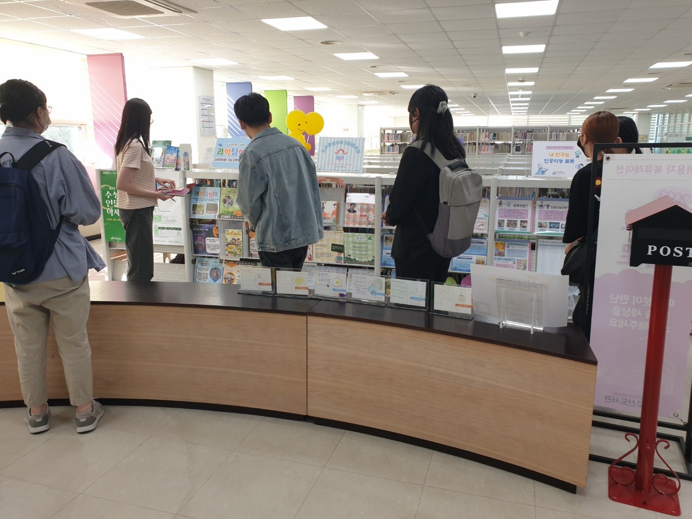 [동아리][도파라치] 2023.09.22 수성구 고산도서관 견학3.jpg