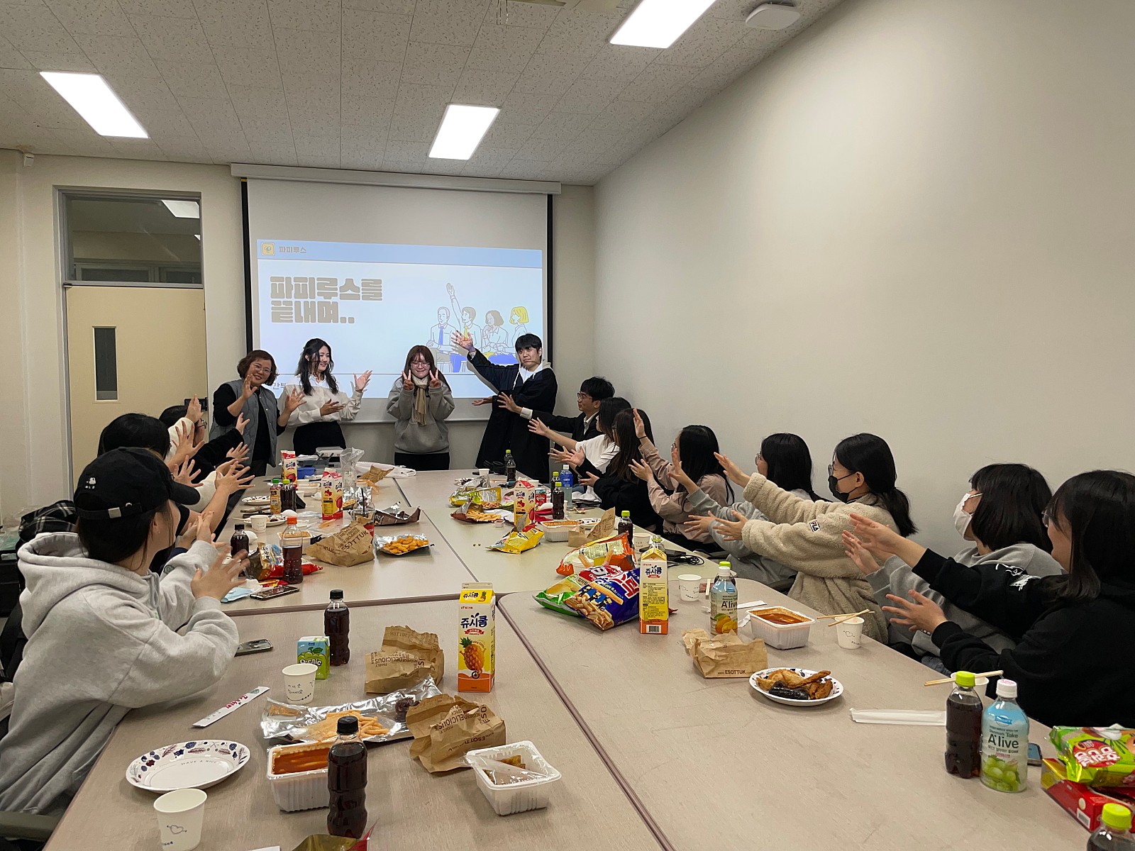 [동아리][파피루스] 2023.11.27 파피루스 종강11.jpg