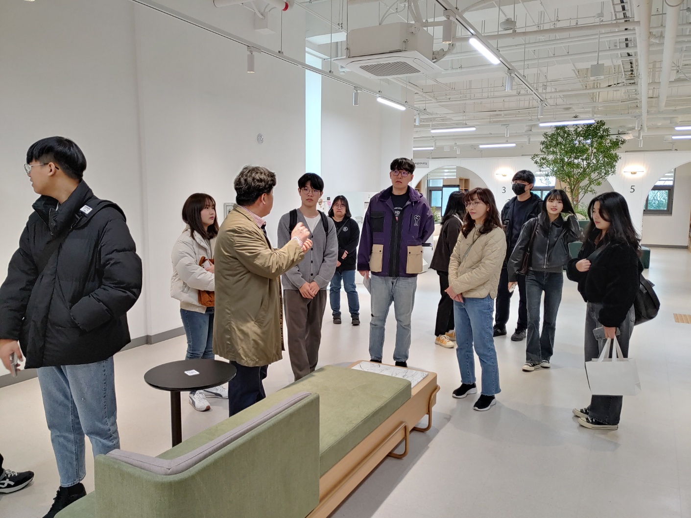 [동아리][도파라치] 2024.03.22. 국채보상운동기념도서관 견학 (3).jpg