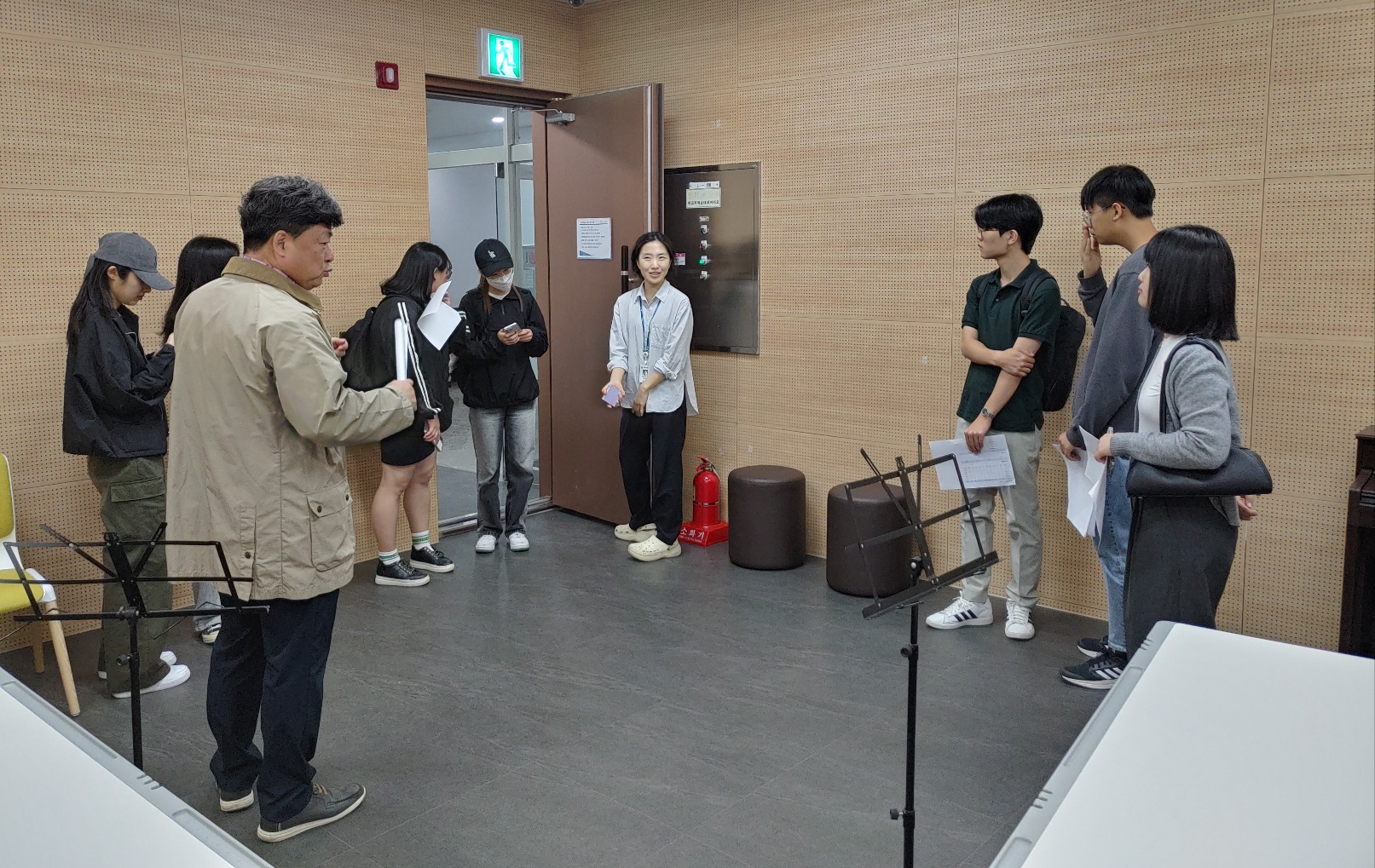 [동아리][도파라치] 2024.05.03 경산시립도서관 견학 (4).jpg