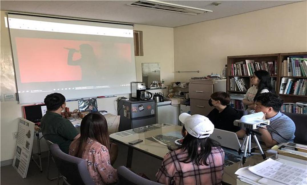 [Popurarian] 2019.05.21.외국 도서관 팝 음악 서비스 사례 소개 및 종강 총회 2.jpg