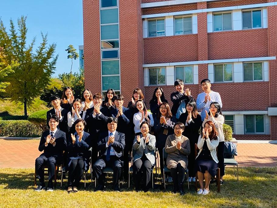 [2019.10.30] 4학년 졸업앨범 사진5.jpg