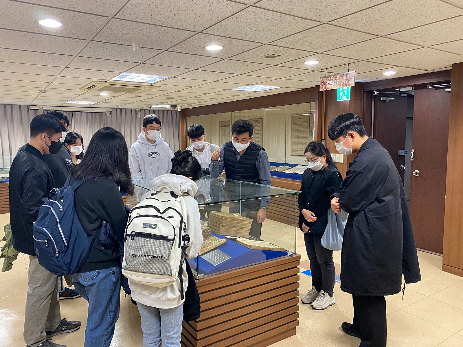 도파라치 10.28 2.jpg