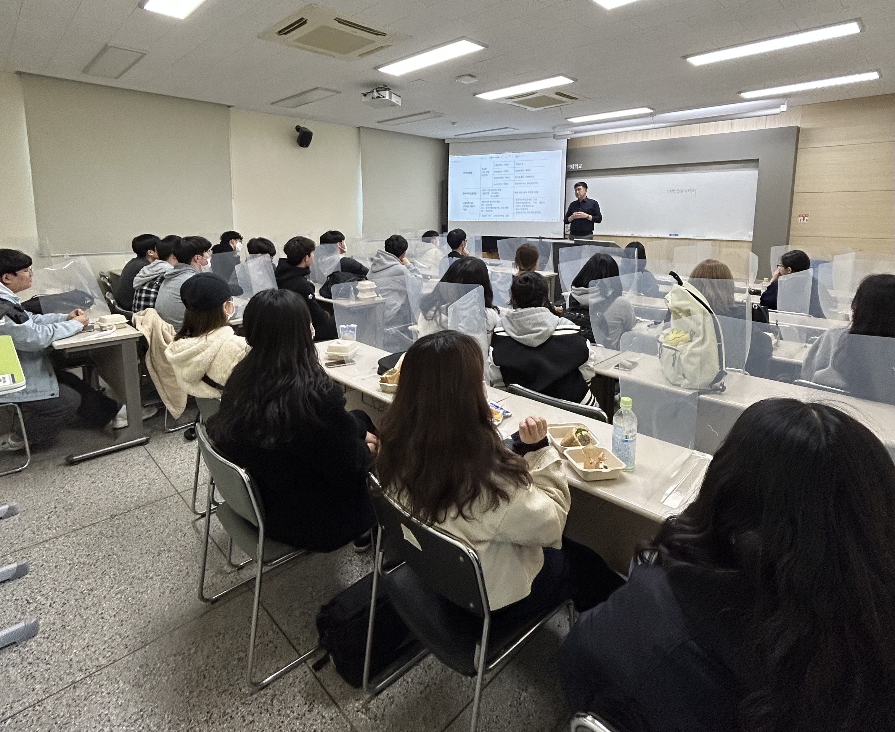 한영주간 3.jpg