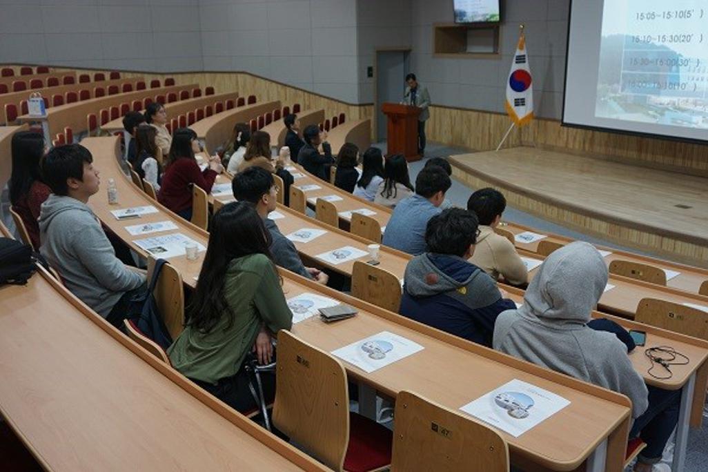 견학2.jpg