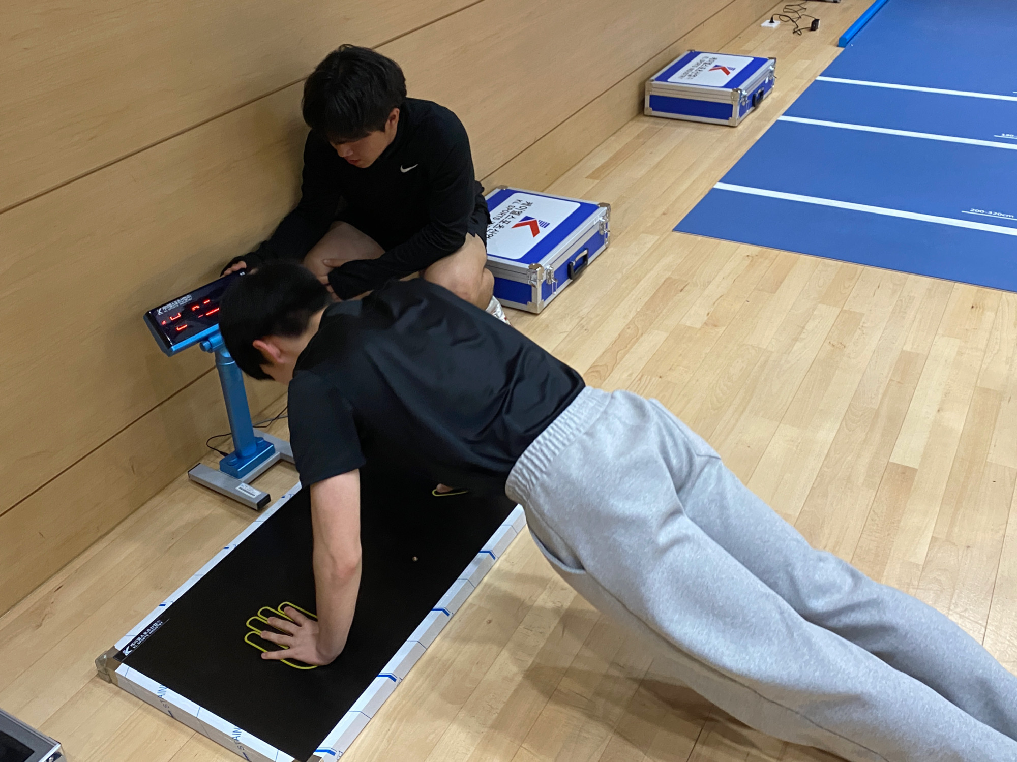 KakaoTalk_20230428_092645664_04.jpg