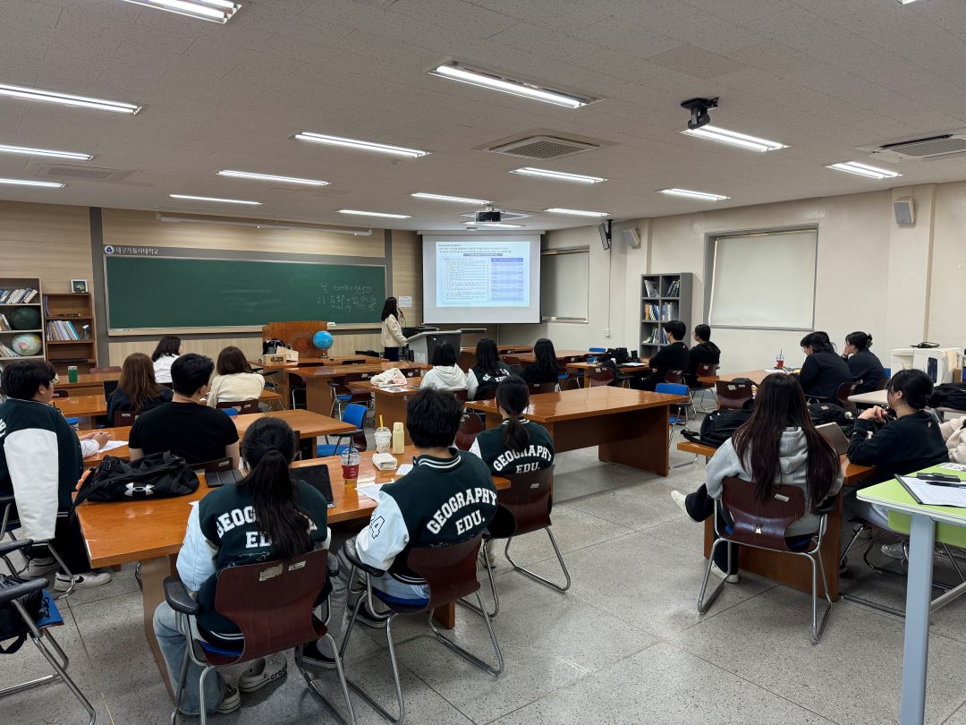 특강사진11.jpg