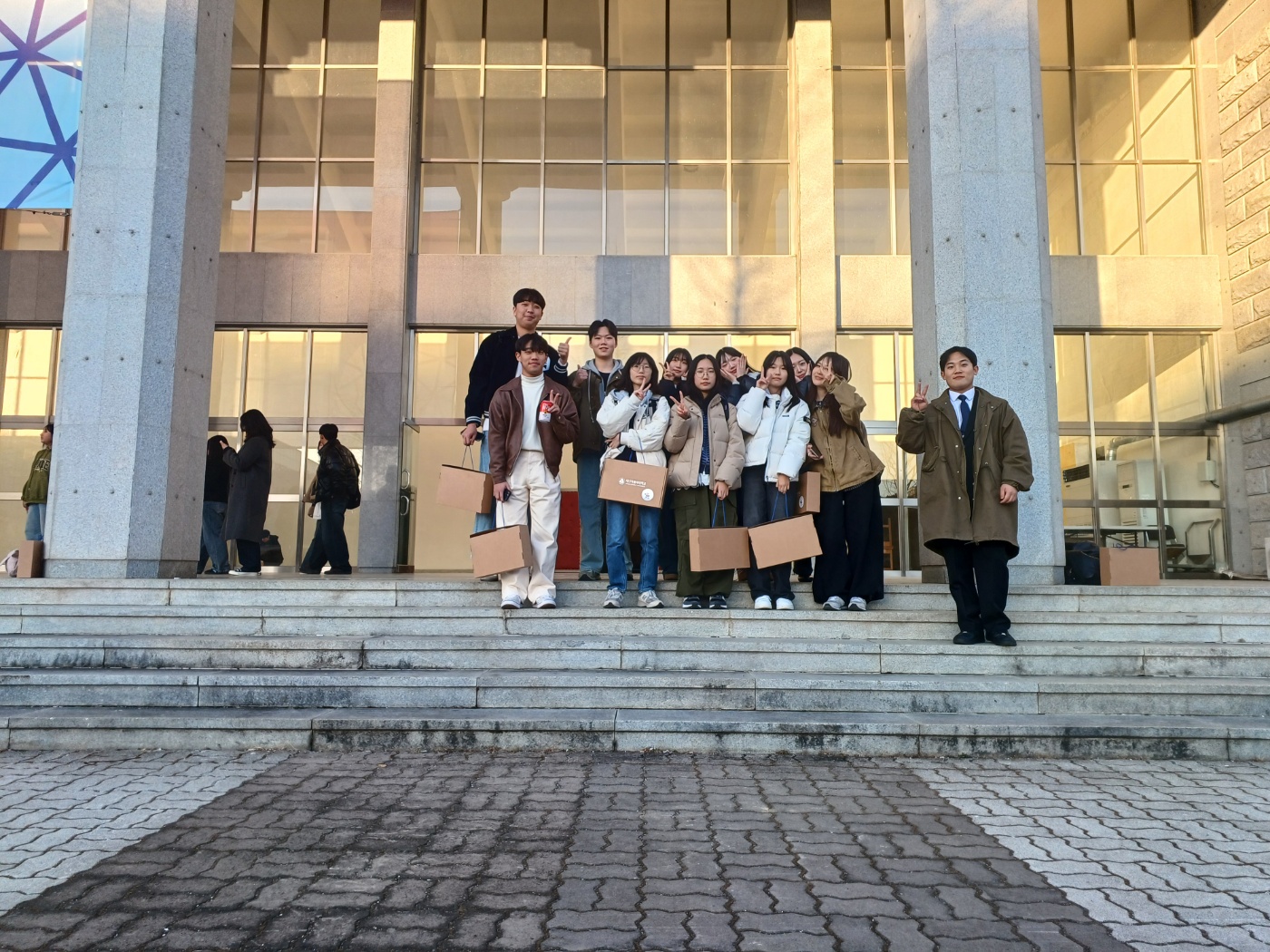 KakaoTalk_20250302_050456977.jpg