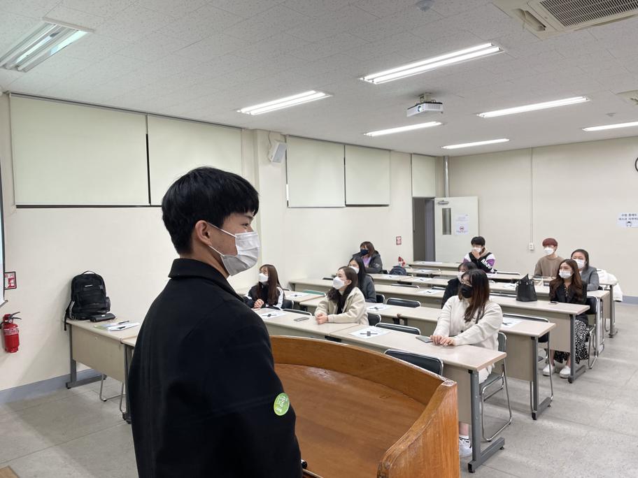 3월 3일 신입생 설명회(4).jpg