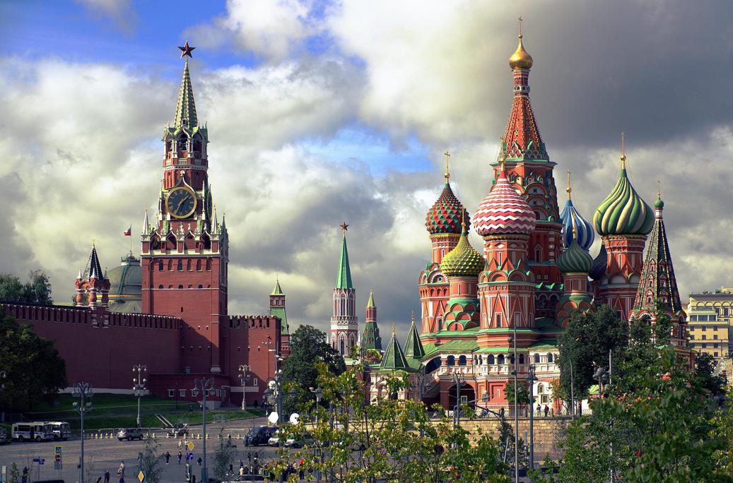 moscow-g067f4117f_1920.jpg